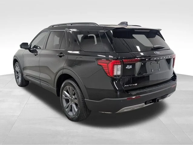 New 2026 Agate Black Metallic Ford Active image 22