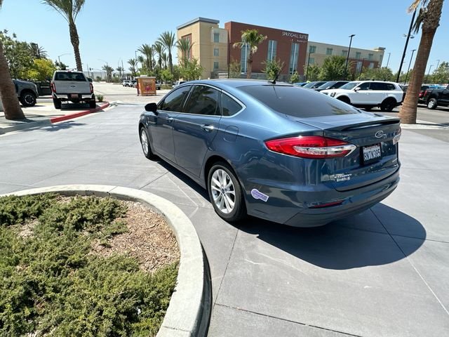 Used 2019 Blue Ford Titanium image 5