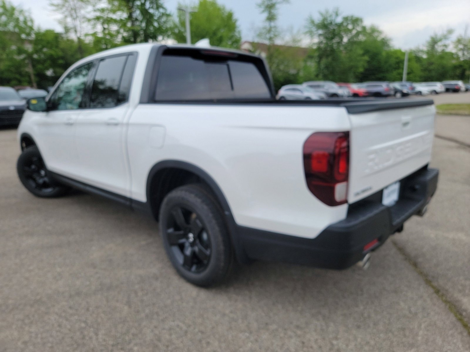 New 2026 Platinum White Pearl Honda Black Edition image 17