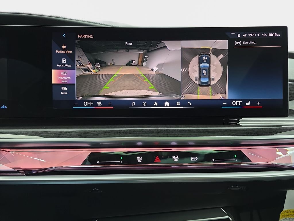 New 2026 Black Sapphire Metallic BMW 760i xDrive image 23