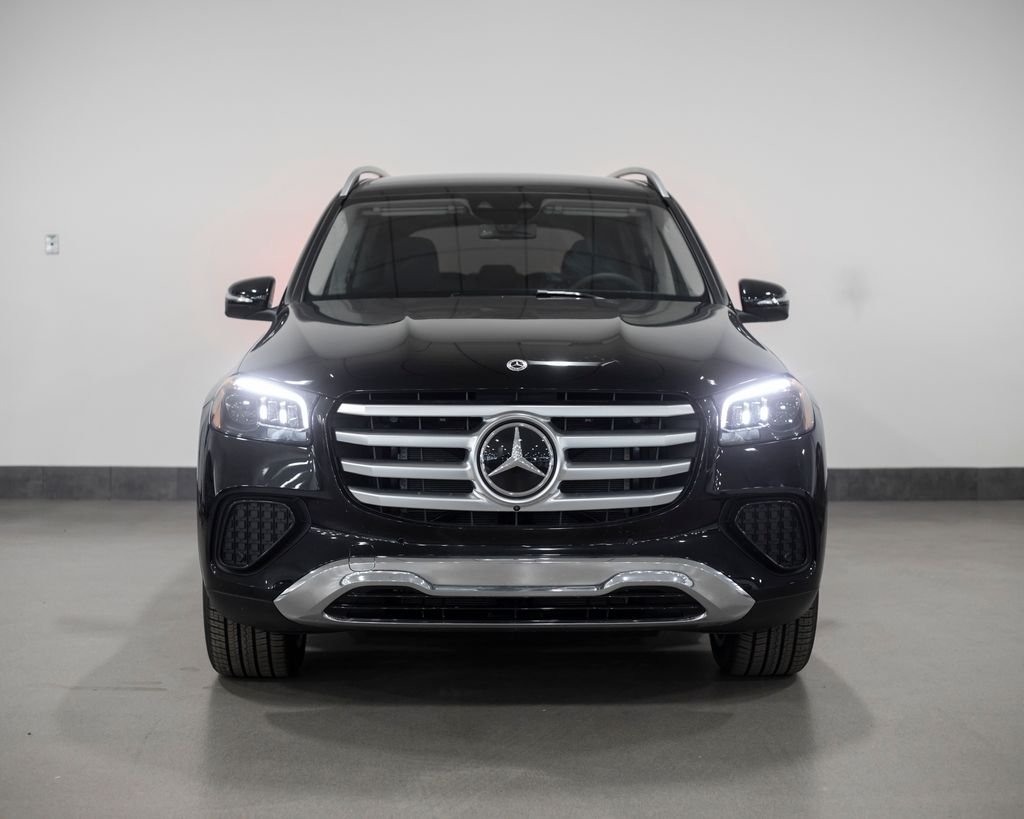 New 2026 Black Mercedes-Benz GLS 450 image 2