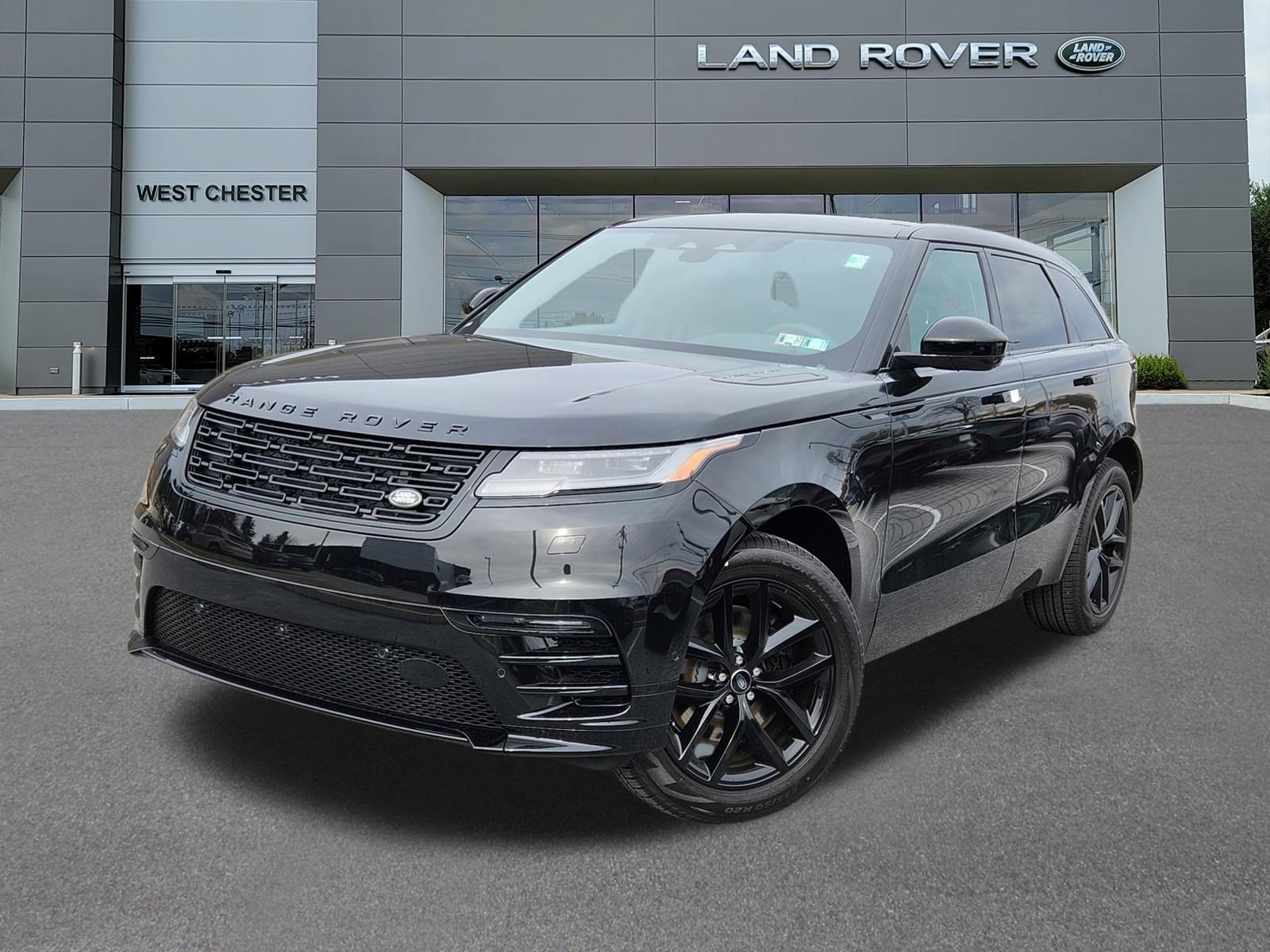 2026 Land Rover Range Rover Velar Dynamic SE