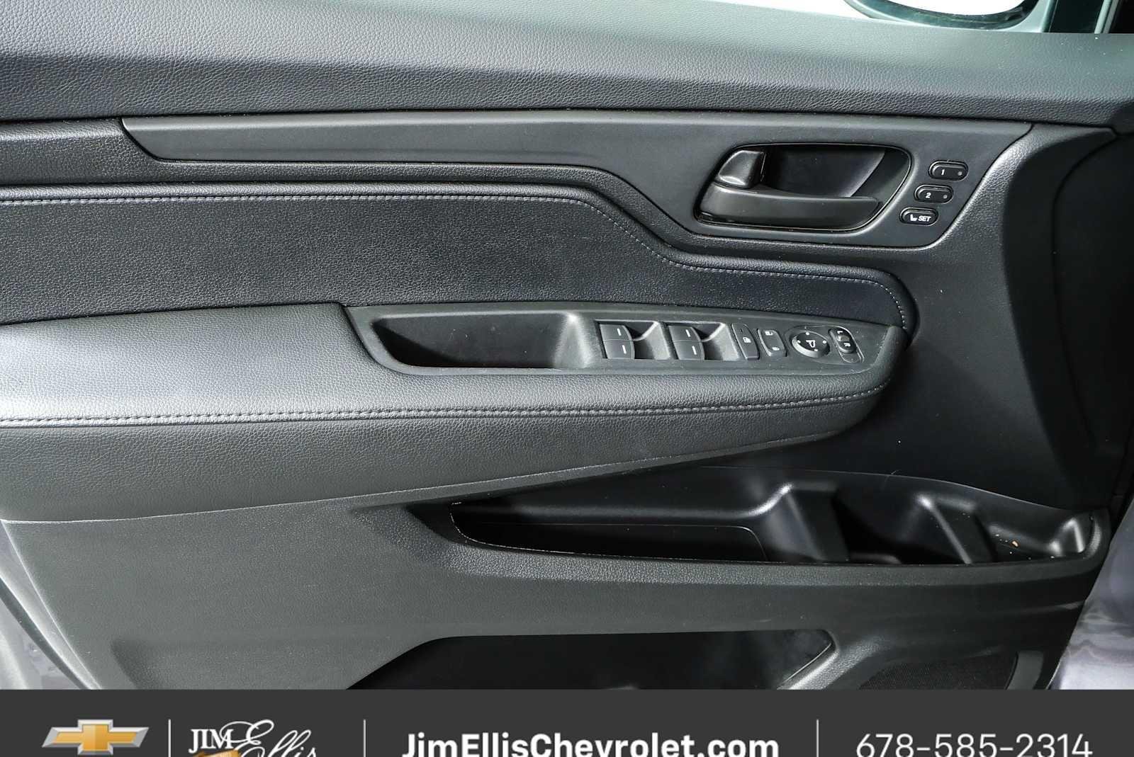 2025 Honda Odyssey EX-L - Photo 6