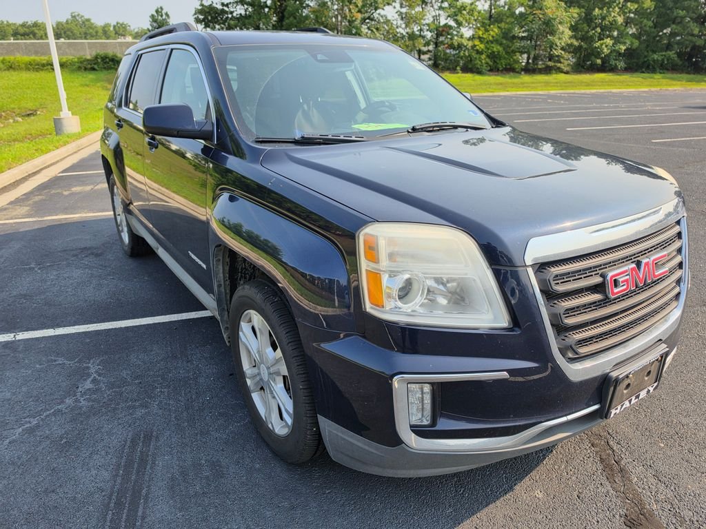 Used 2017 Blue GMC SLE-2 image 11