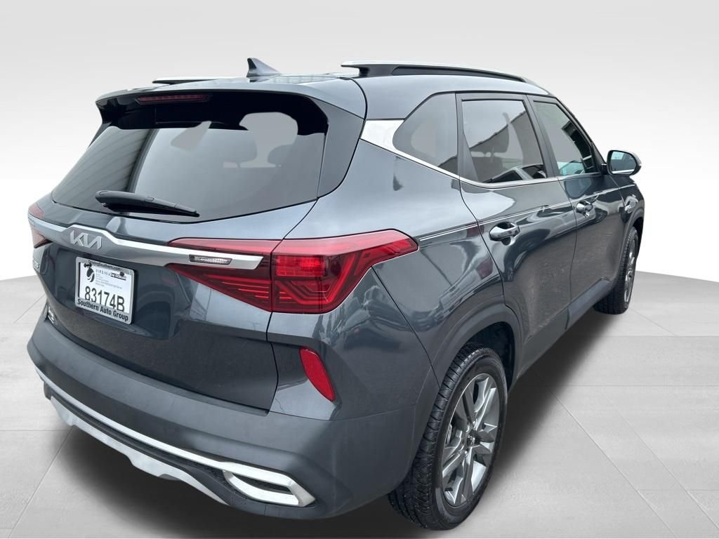 Used 2023 Gray Kia S image 9