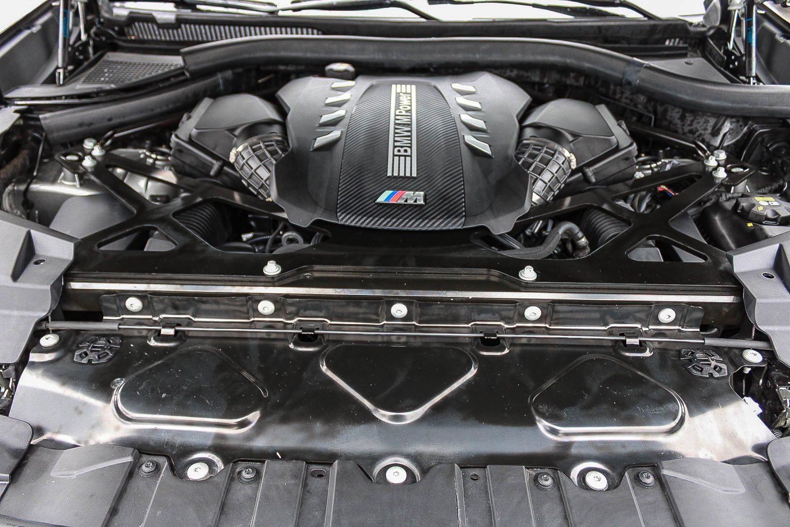 Used 2021 Donington Grey Metallic BMW Base image 23