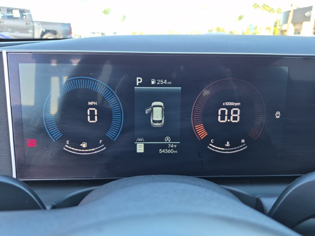 Used 2025 Silver Hyundai SEL image 20