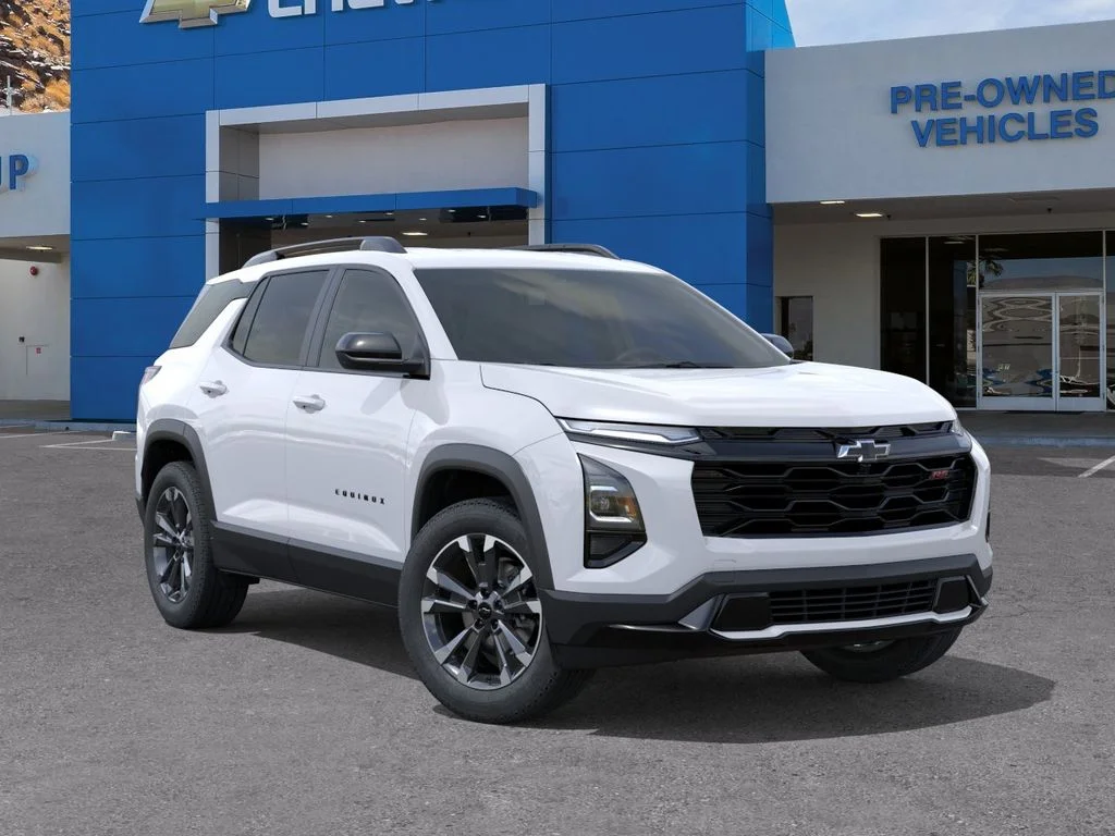 New 2027 Polar White Tricoat Chevrolet FWD RS image 7