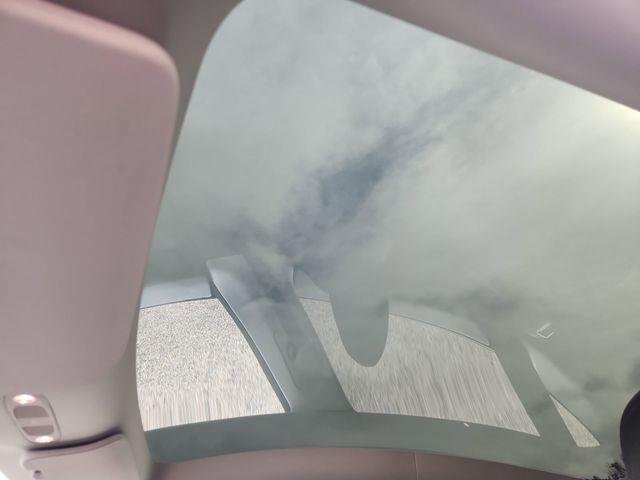 Used 2025 Red Tesla Long Range image 18