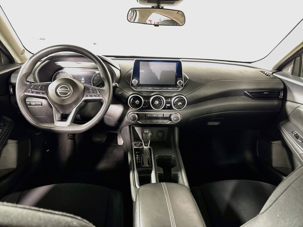 Used 2023 Rosewood Nissan SV image 12