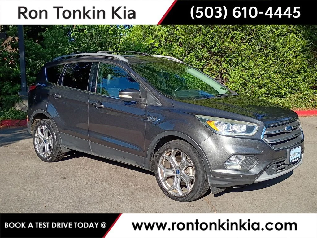 2017 Ford Escape Titanium 4WD's photo