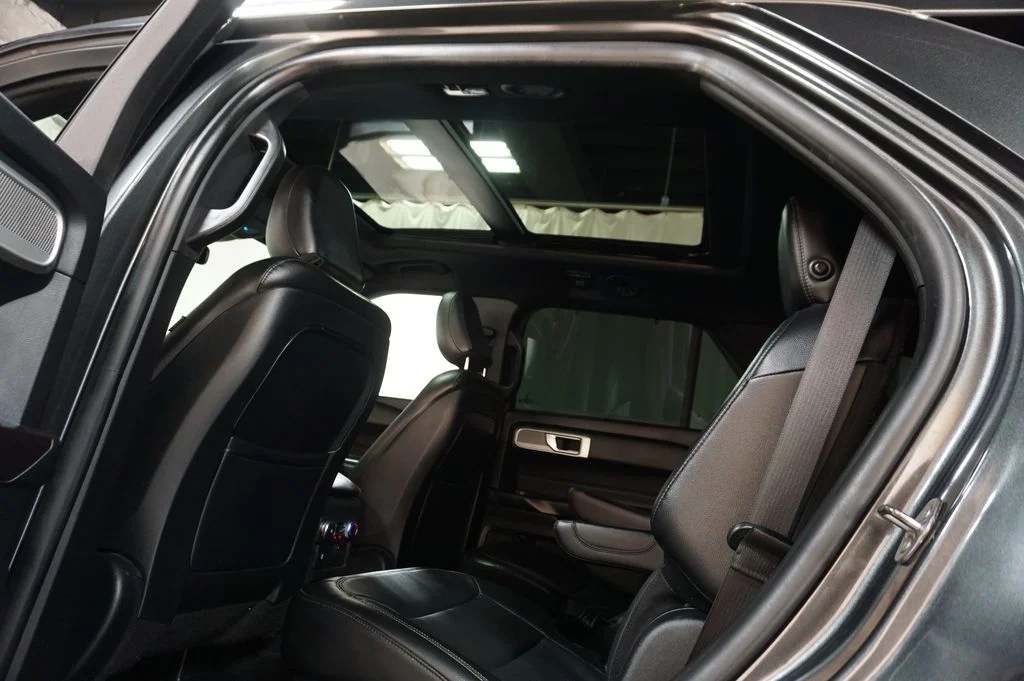 Used 2020 Magnetic Ford Limited image 2
