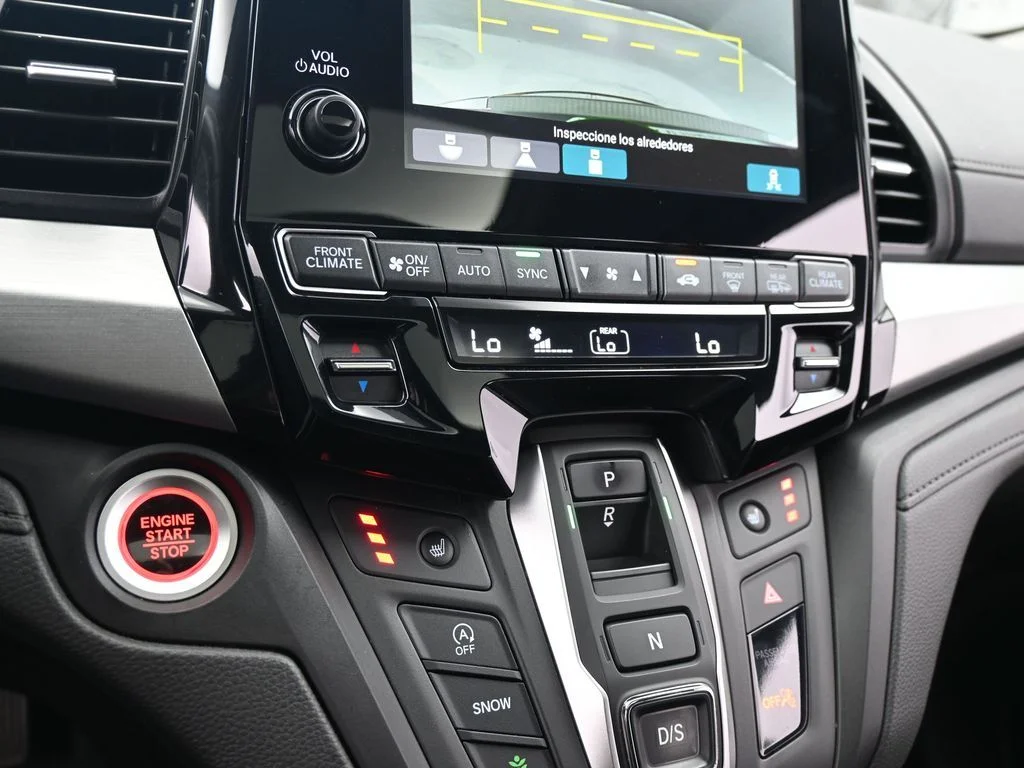 Used 2024 Gray / Black Honda EX-L image 22
