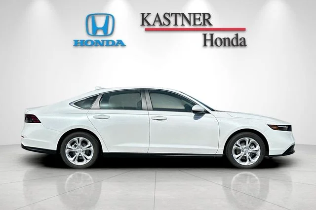 New 2026 Platinum White Pearl Honda LX image 3