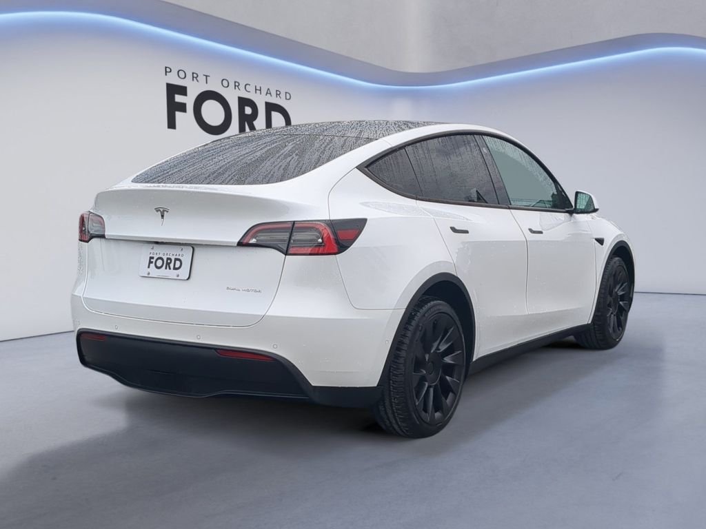 Used 2021 White Tesla Long Range image 6