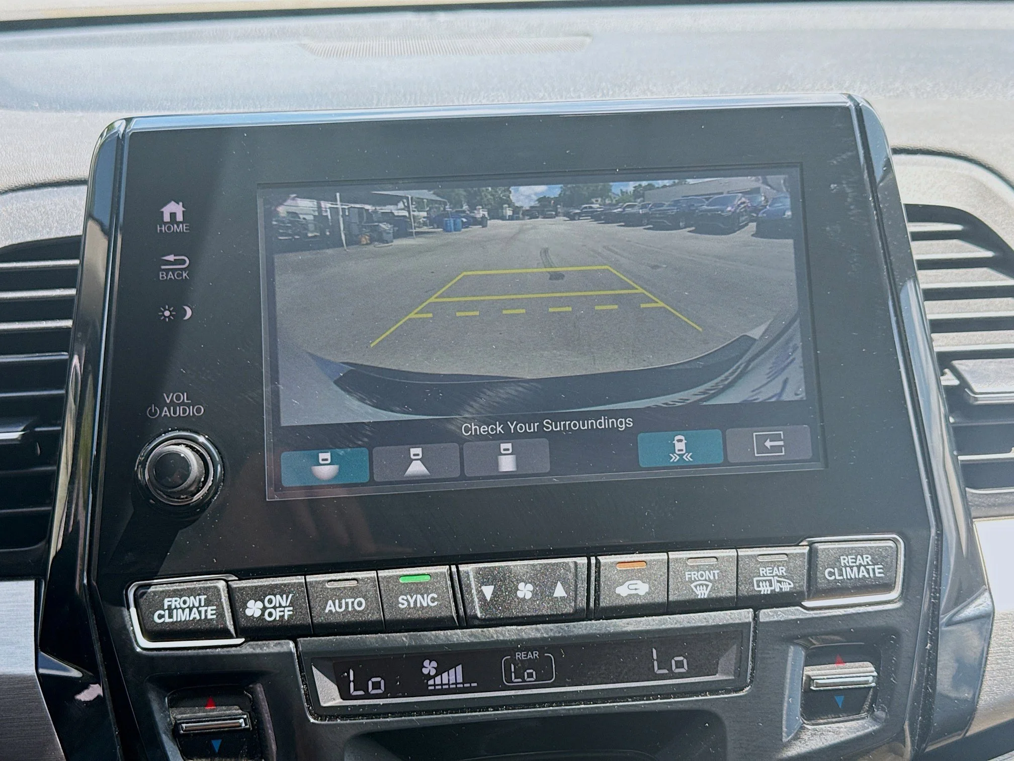 2023 Honda Odyssey Touring - Photo 14