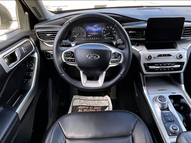 Used 2023 White Ford XLT image 18