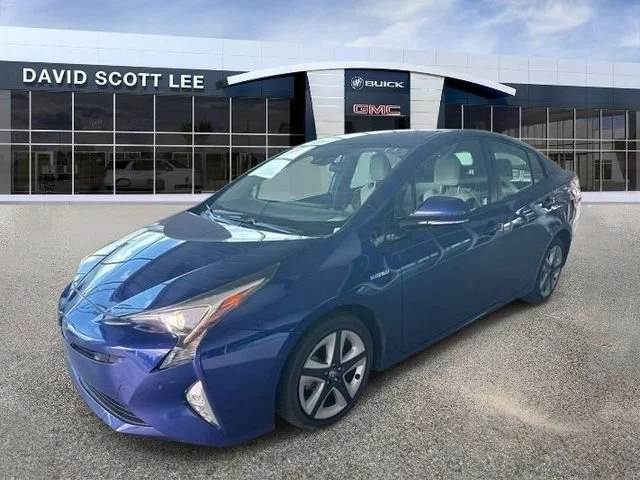 Used 2018 Blue Crush Metallic Toyota Two image 4
