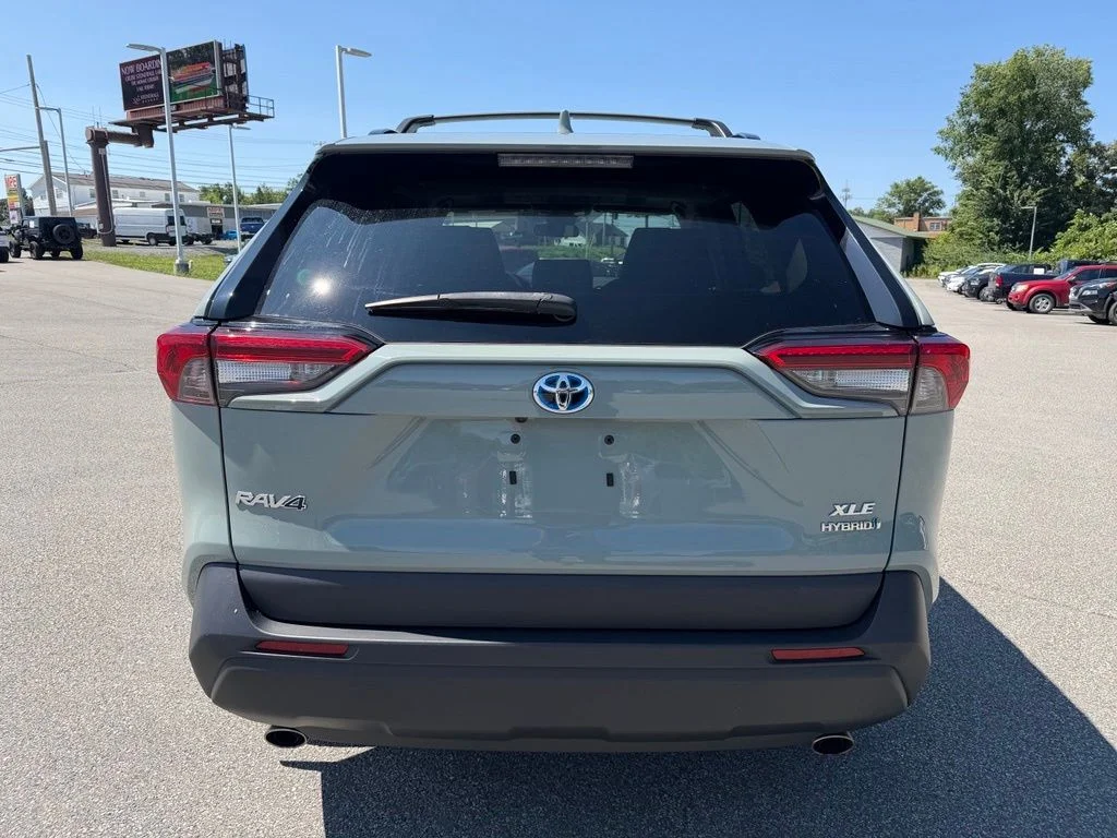 Certified Used 2021 Gray Toyota XLE image 4