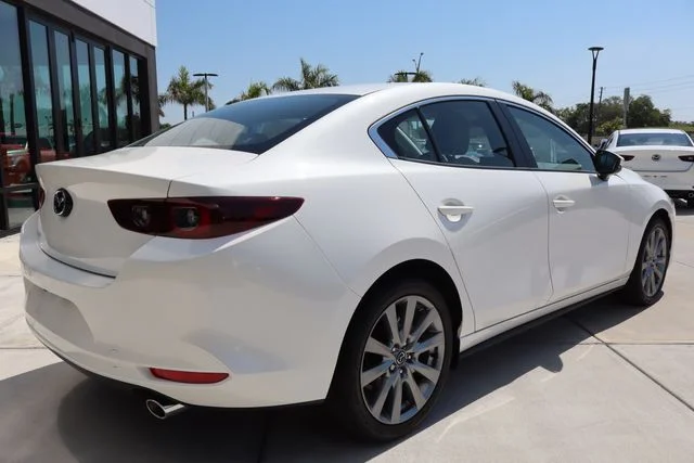 New 2026 Snowflake White Pearl Mazda 2.5 S Preferred image 3