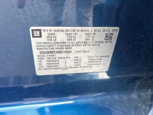Used 2017 DEEP OCEAN BLUE METALLIC Chevrolet LT image 31