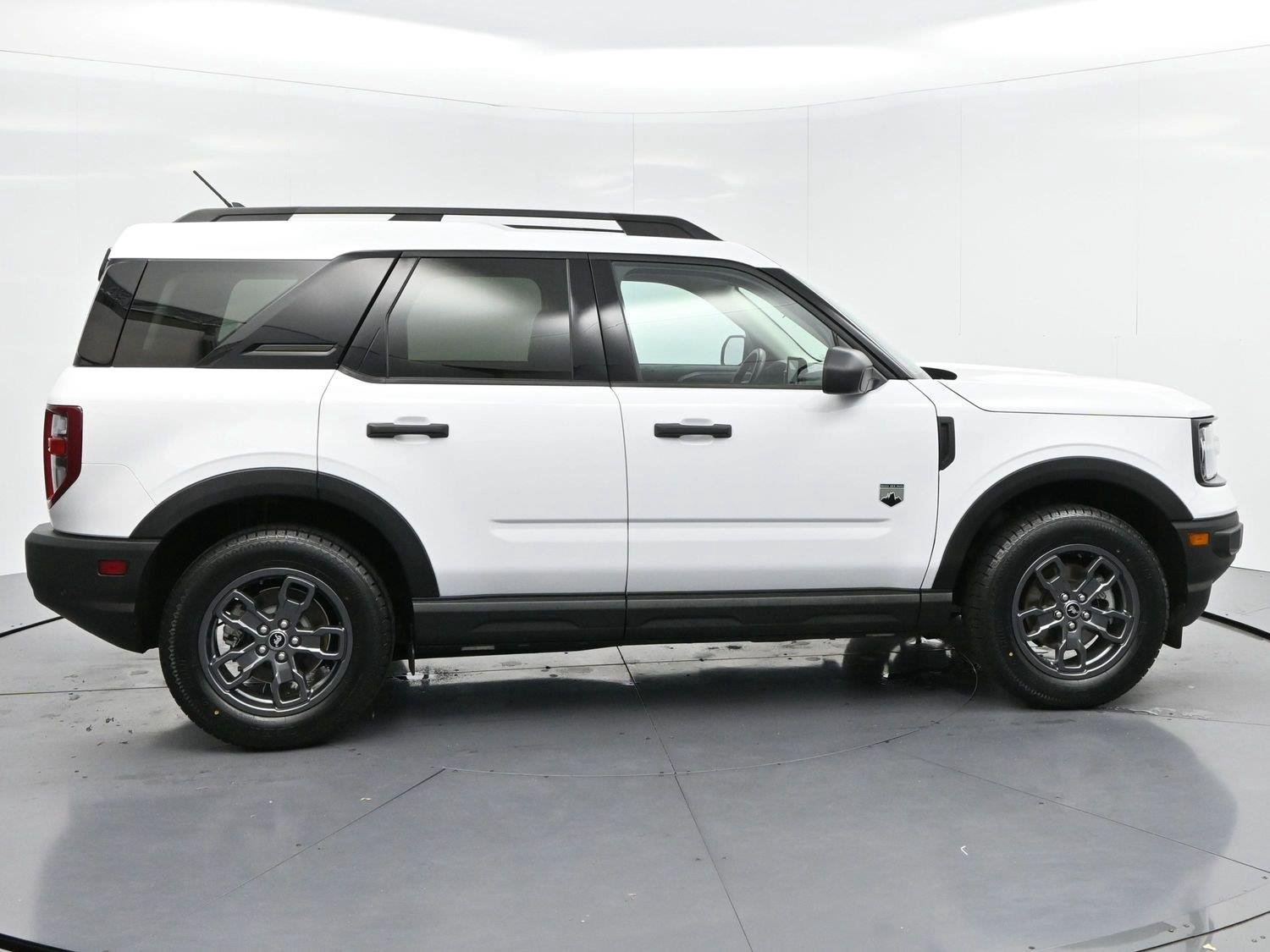 Used 2023 Oxford White Ford Big Bend image 8