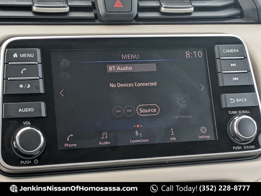Used 2022 Black Nissan 1.6 SV image 35