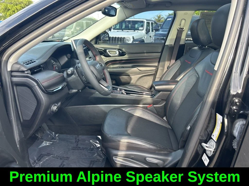 Certified Used 2022 Black Jeep Trailhawk image 8