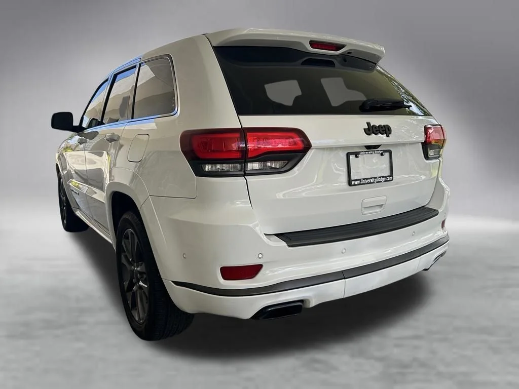 Used 2018 White Jeep Overland image 3