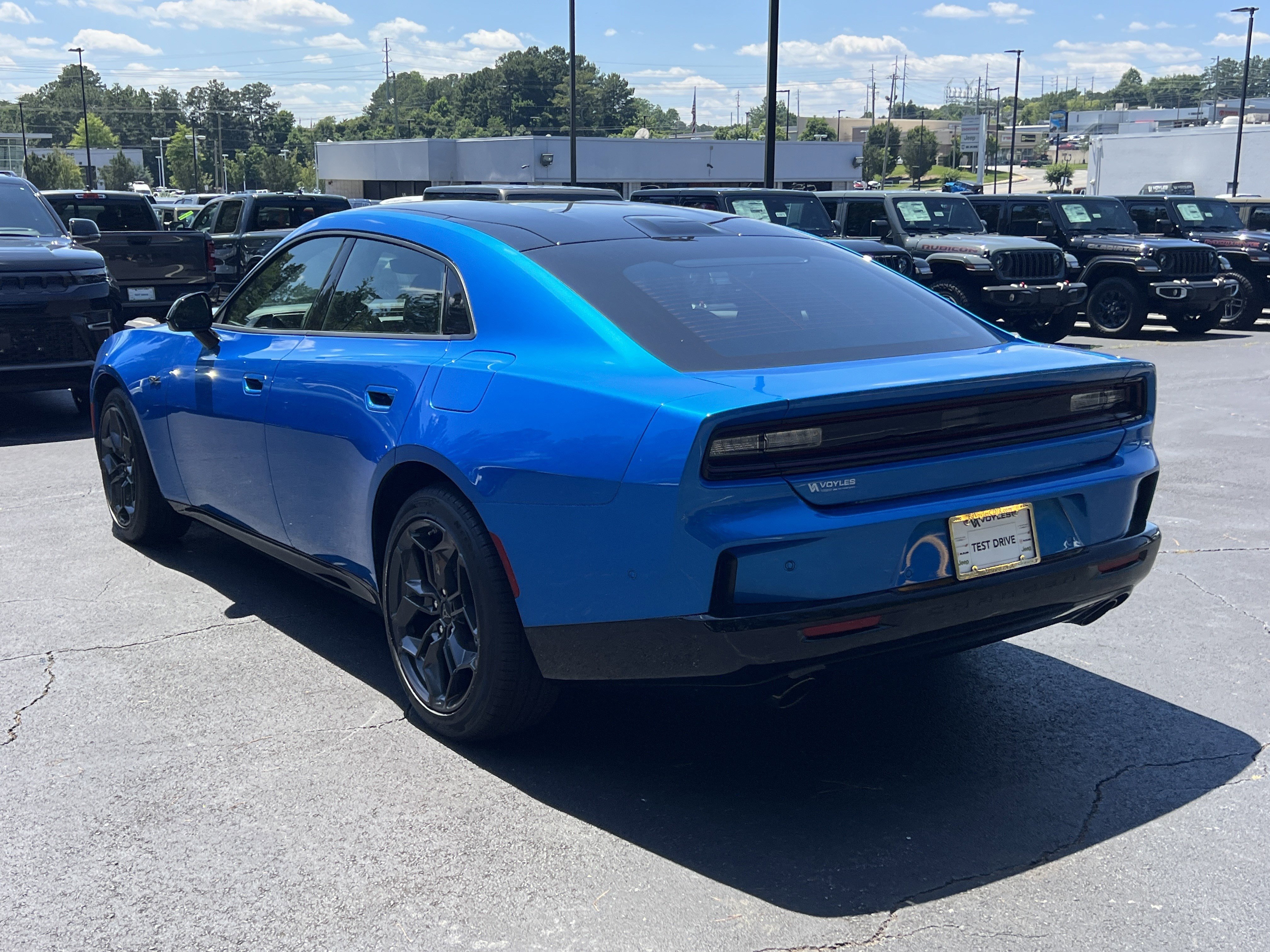 New 2026 Bludicrous Exterior Paint Dodge R/T image 6
