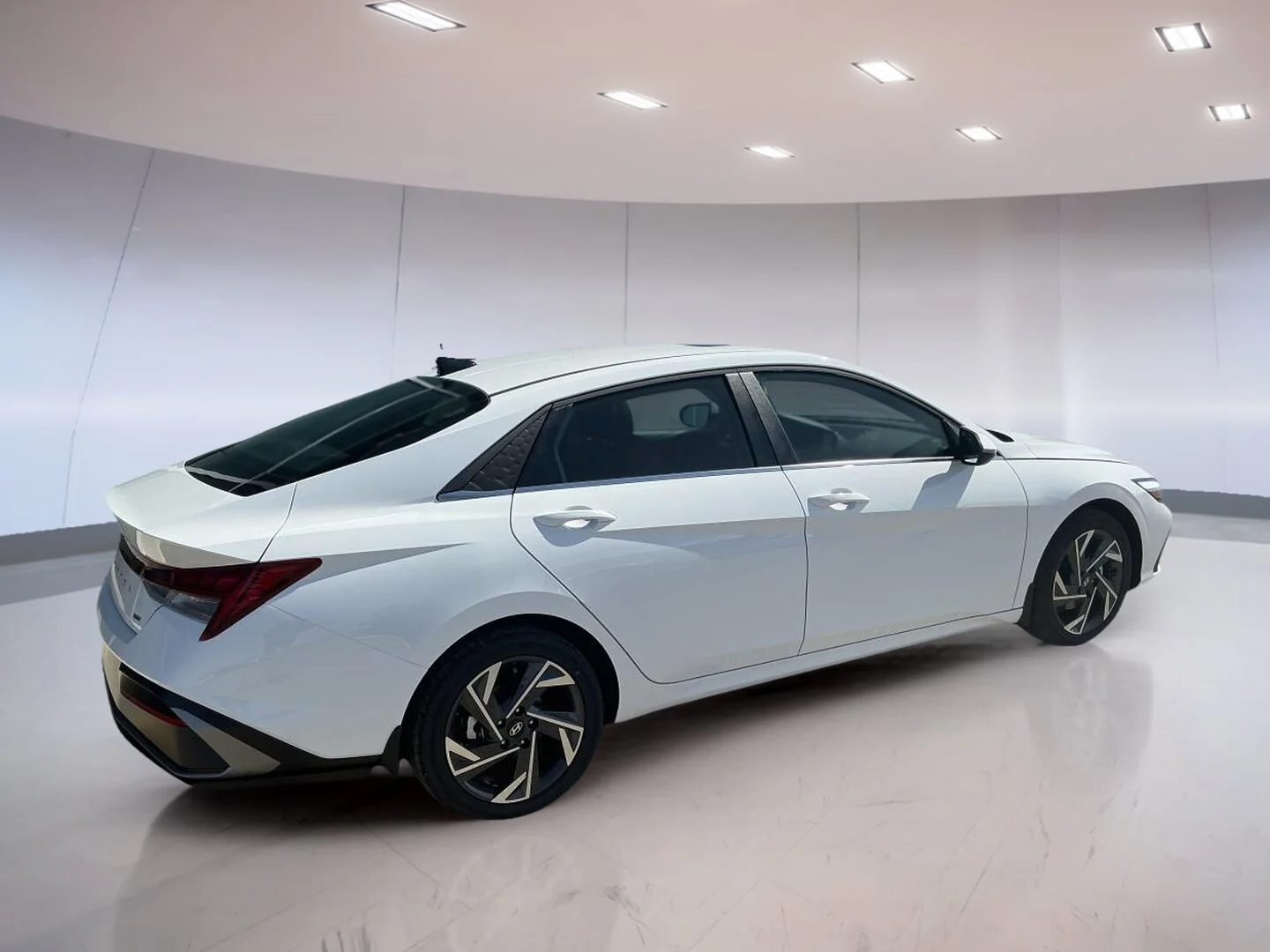 New 2026 White Hyundai Luxury image 6