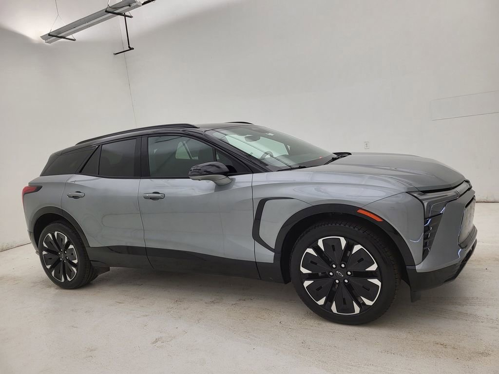 2026 Chevrolet Blazer EV RS AWD's photo