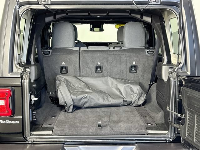 2025 Jeep Wrangler 4-Door Rubicon - Photo 24