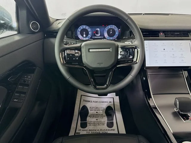 New 2026 Arroios Grey Land Rover S image 25