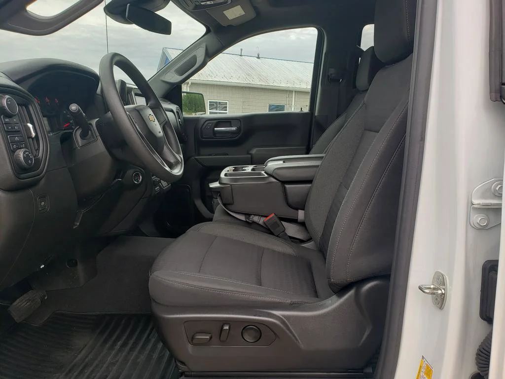 Used 2023 Summit White Chevrolet Custom image 10