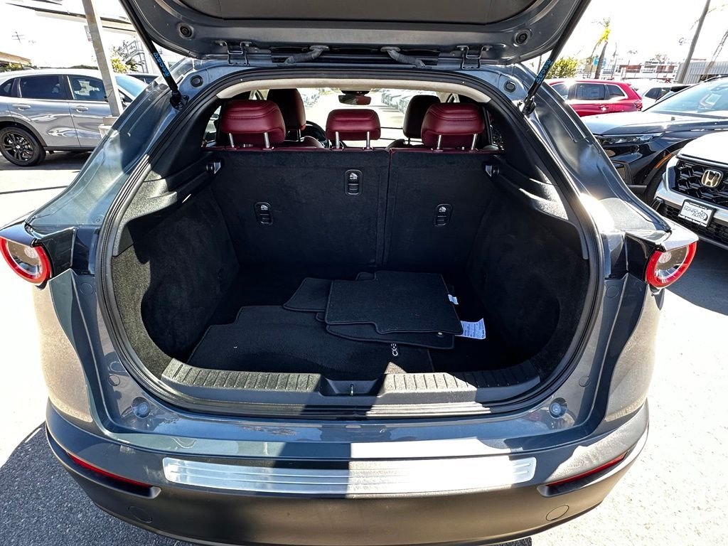 Used 2023 Gray Mazda 2.5 S Carbon Edition image 8