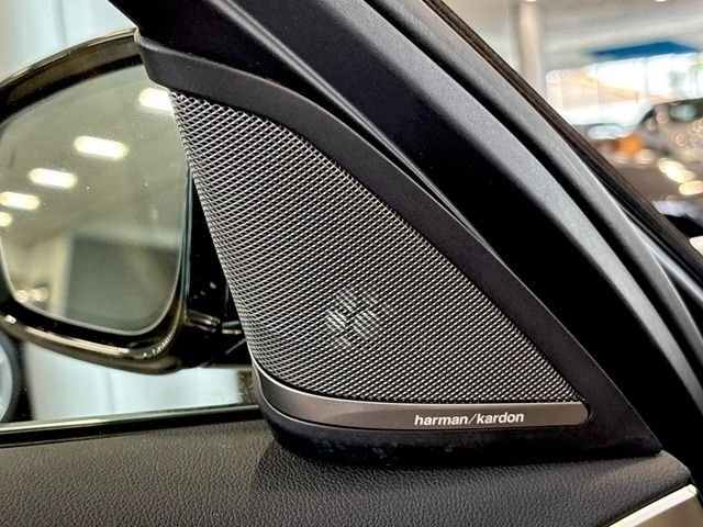 Used 2023 Black BMW 540i xDrive image 23