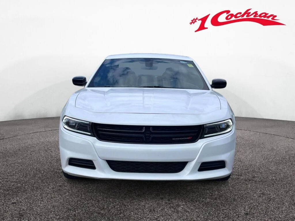 Used 2023 White Knuckle Clearcoat Dodge SXT image 12