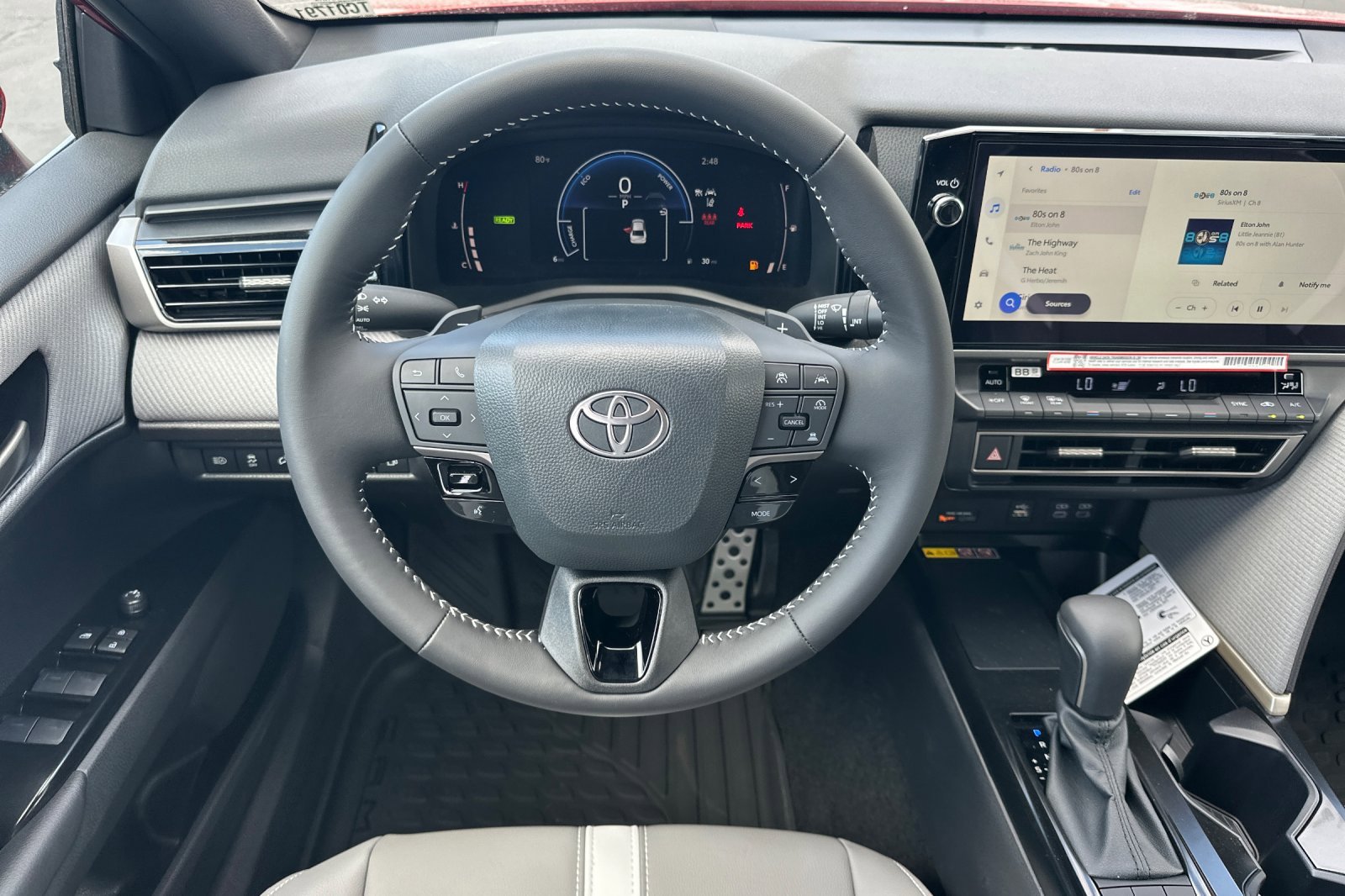 2026 Toyota Camry SE - Photo 14