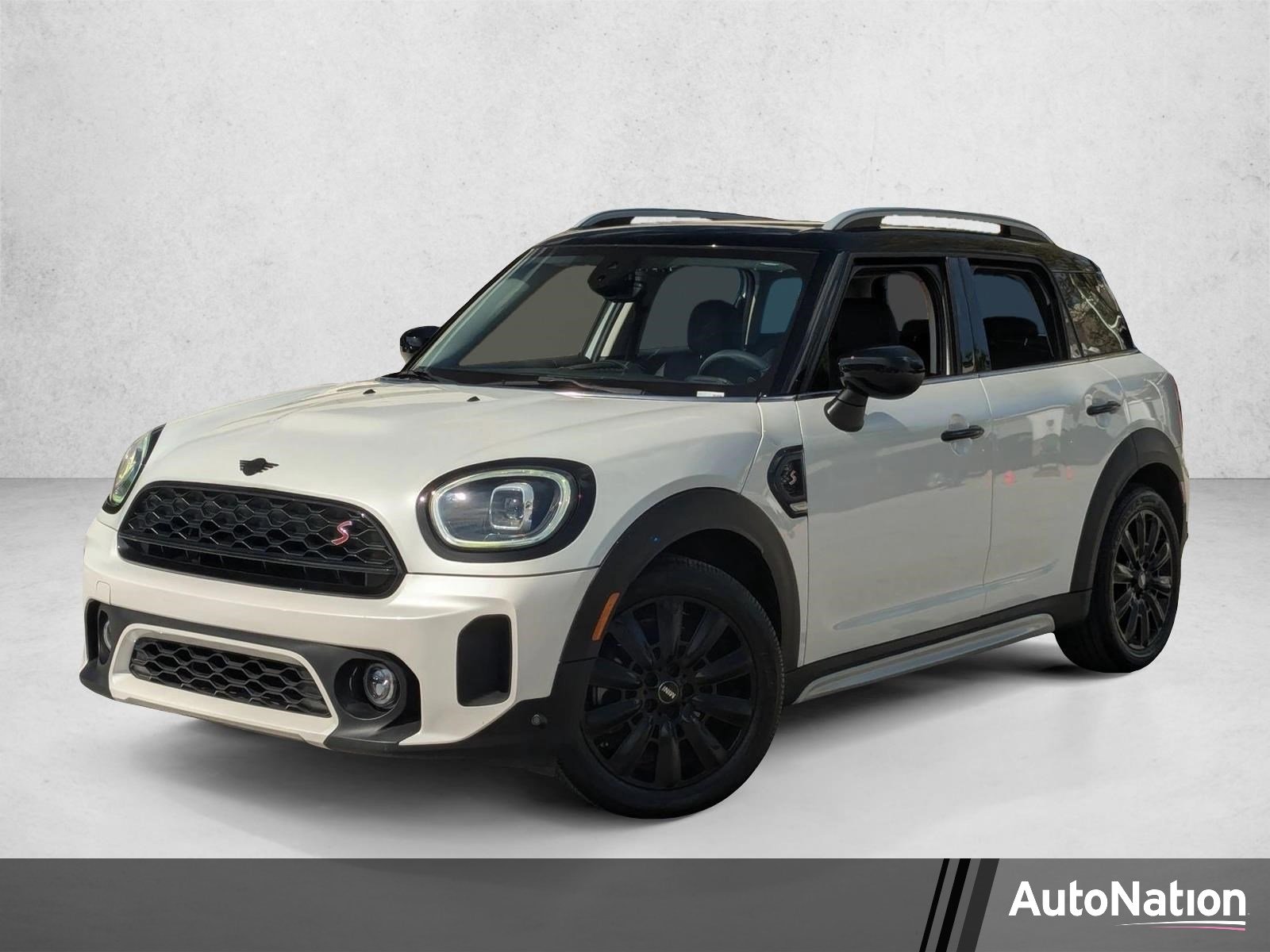Used 2023 Nanuq White Metallic MINI Cooper S image 1