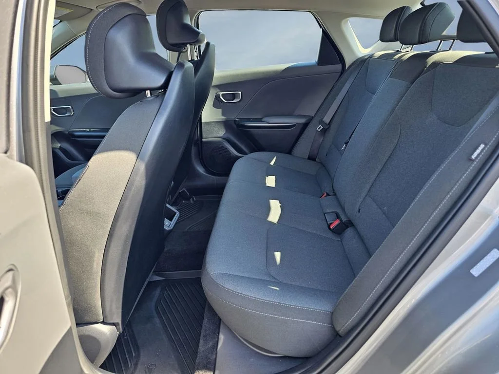 Used 2025 Steel Gray Kia LXS image 30