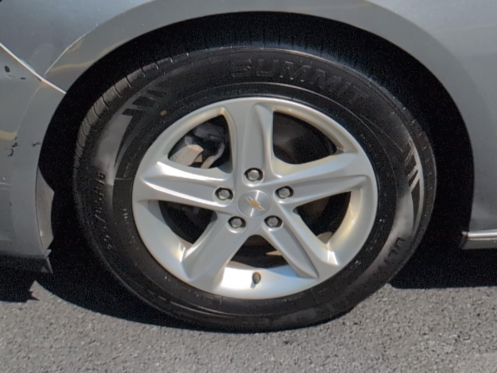 Used 2023 Sterling Gray Metallic Chevrolet LT image 11