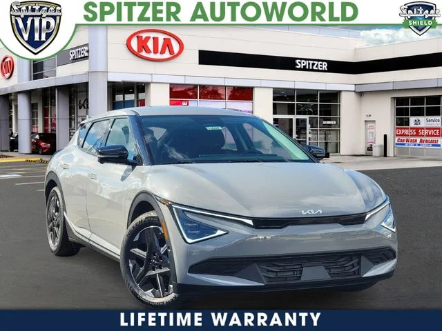 2025 Kia EV6 Light L/R AWD's photo