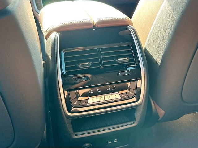 New 2026 Black BMW xDrive40i image 19
