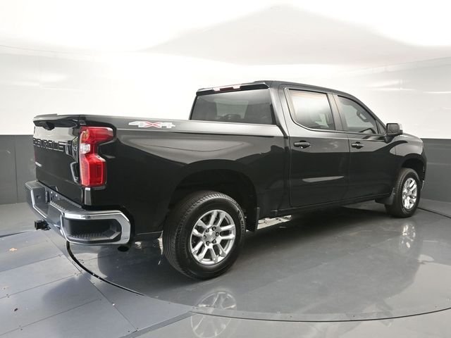 Used 2024 Black Chevrolet LT image 7