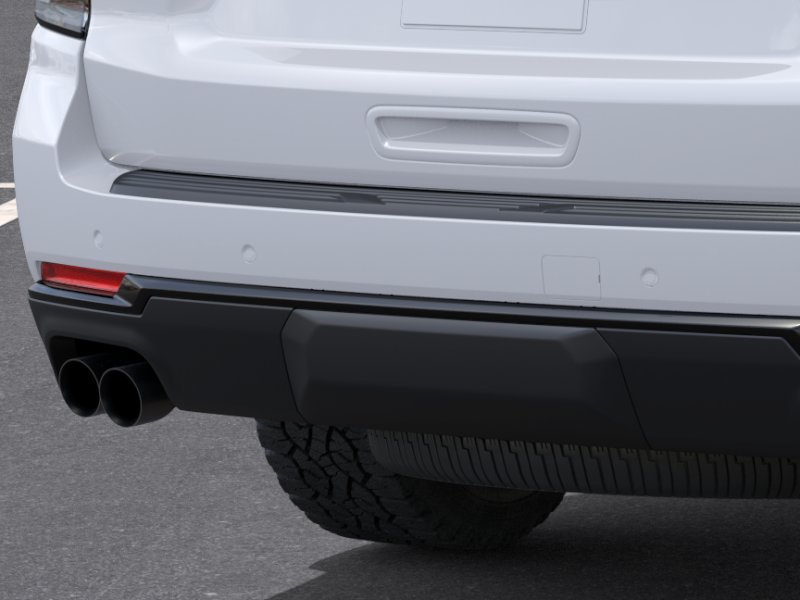 New 2026 Summit White Chevrolet Z71 image 15