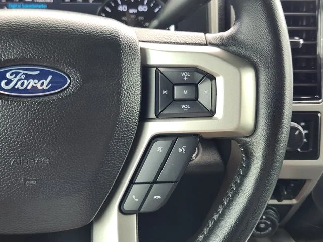 Used 2021 Gray Metallic Ford Lariat image 31