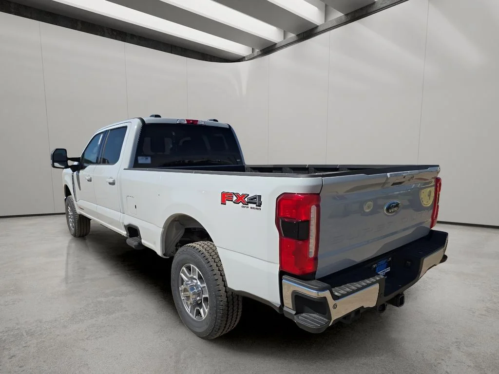 New 2026 Avalanche Ford F-350® Lariat® image 3