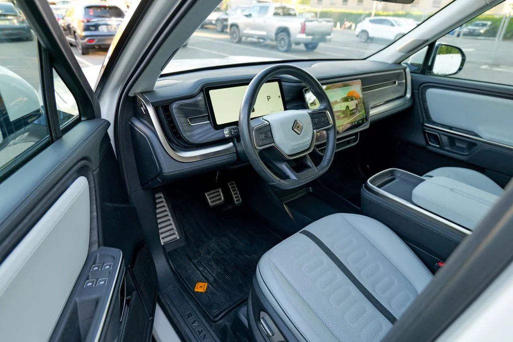 Used 2024 Glacier White Rivian Adventure image 16