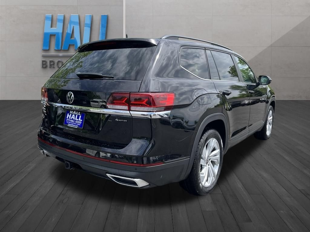 Used 2023 Black Volkswagen 3.6L V6 SE w/Technology image 6